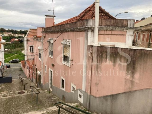 Vivenda venda em Picheleira, Lisboa