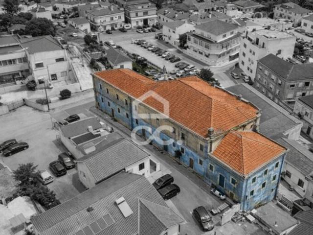 Vivenda venda em Rio Maior, Santarém