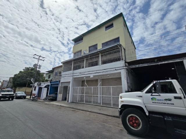 Edificio en venta en Girardot, Aragua