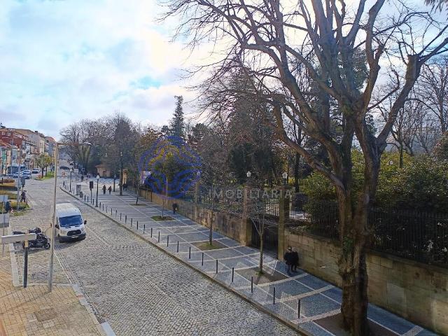 Prédio venda em Porto, Lordelo Do Ouro
