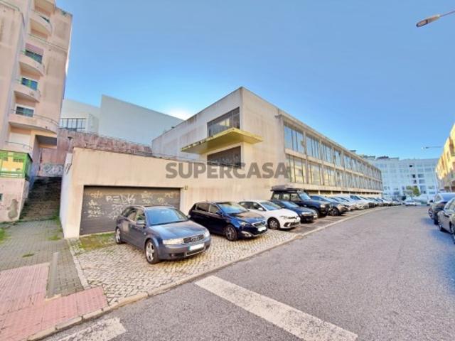 Prédio venda em Rinchoa, Sintra