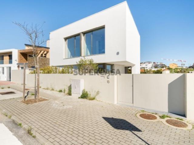 Armazém venda em Oeiras, Lisboa