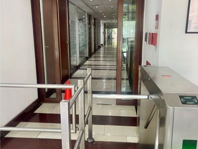 Edificio en alquiler en Caracas, Distrito Capital