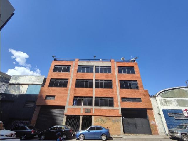 Edificio en alquiler en Boca De Uchire, Distrito Capital