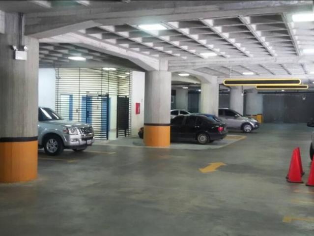 Edificio en alquiler en Boca De Uchire, Distrito Capital