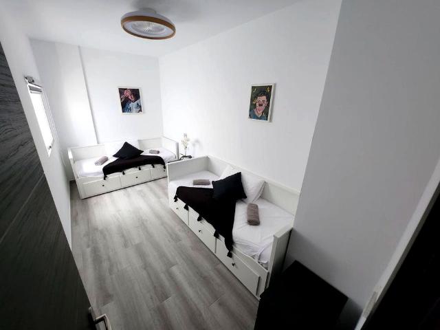 Oficina en venta en Adeje, Urbanización Las Rosas Oficina en venta en Adeje, Urbanización Las Rosas