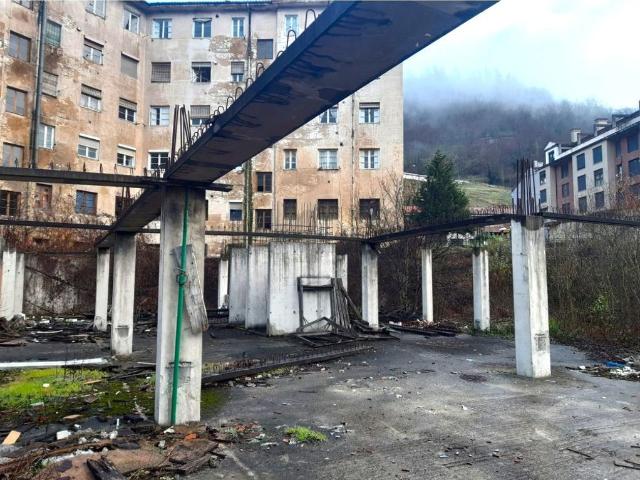 Oficina en venta en Laviana, Asturias