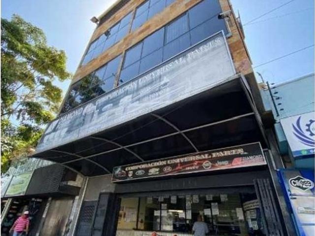 Edificio en venta en Iribarren, Lara