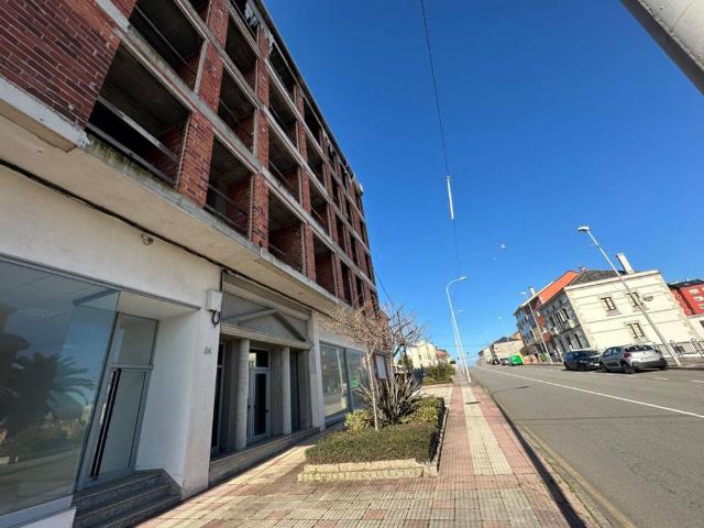 Oficina en venta en Burela, A Mariña Central