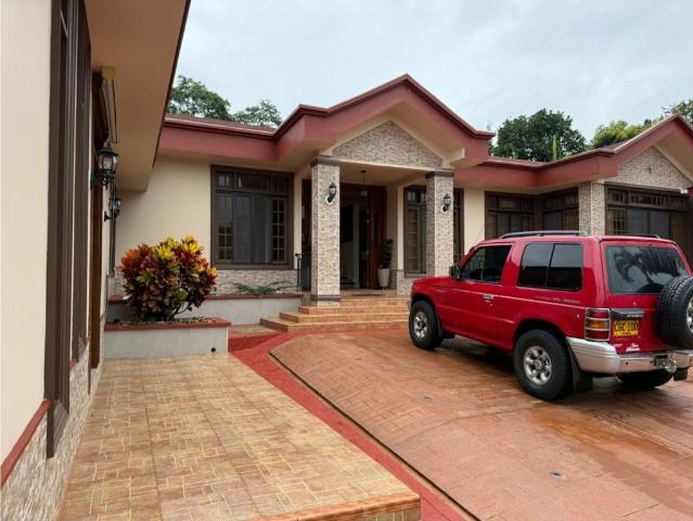 Edificio en venta en Calarca, Quindío