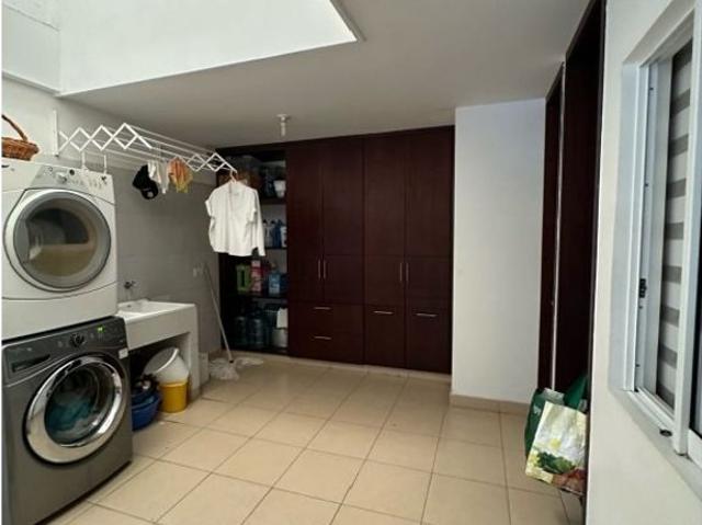 Edificio de lujo en venta Cali, Departamento del Valle del Cauca