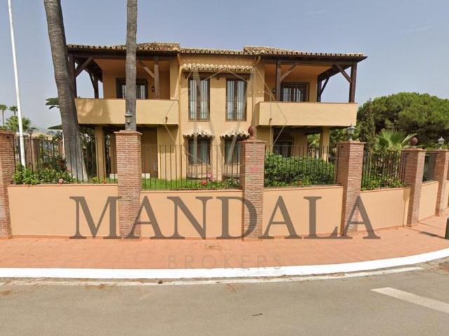 Oficina en venta en Estepona, El Paraíso