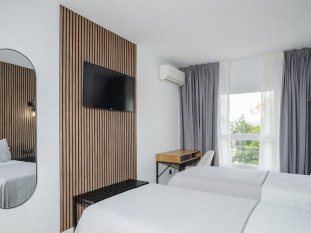 Oficina en venta en Estepona, Balcones del Mar
