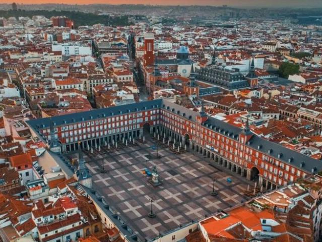 Oficina en venta en Medina-sidonia, Madrid