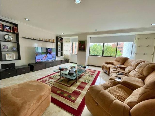 Edificio de lujo en venta Medellín, Departamento de Antioquia