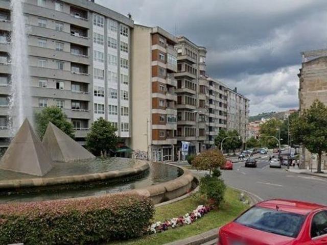 Oficina en venta en As Lagoas, Ourense