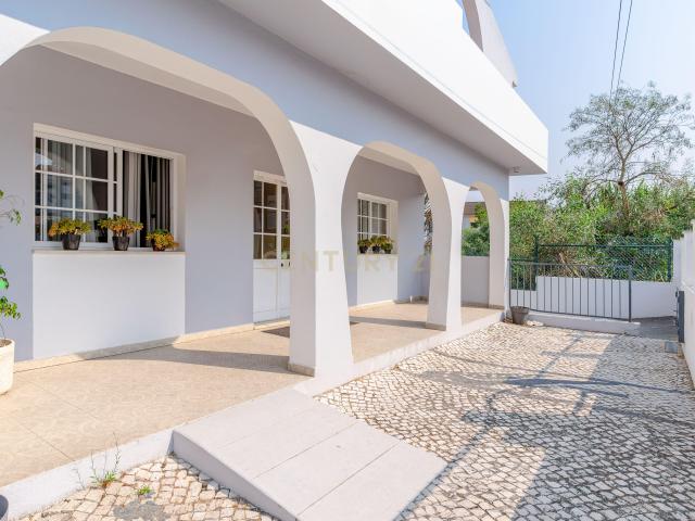 Loja venda em Seixal, Setúbal