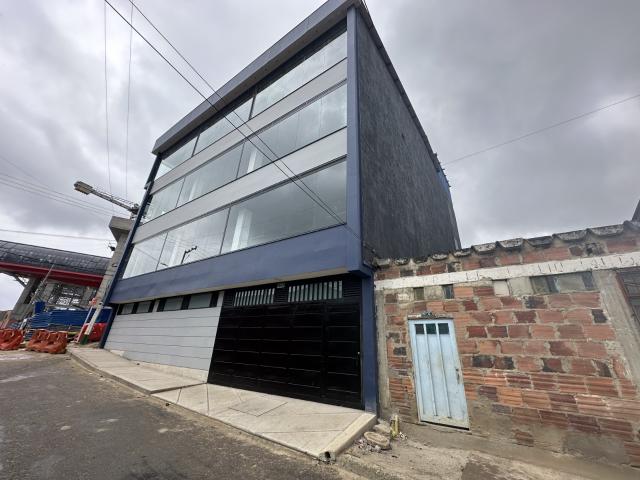 Edificio En Arriendo En Bogota En Altamira A205442