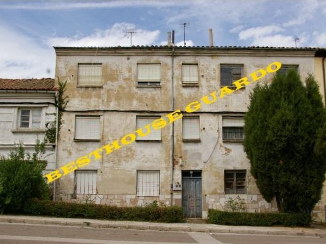 Oficina en venta en Guardo, Castilla y León