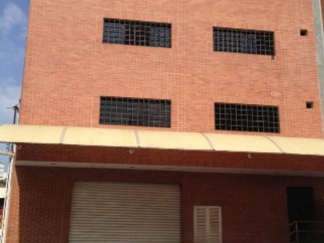 Edificio en venta en Vargas