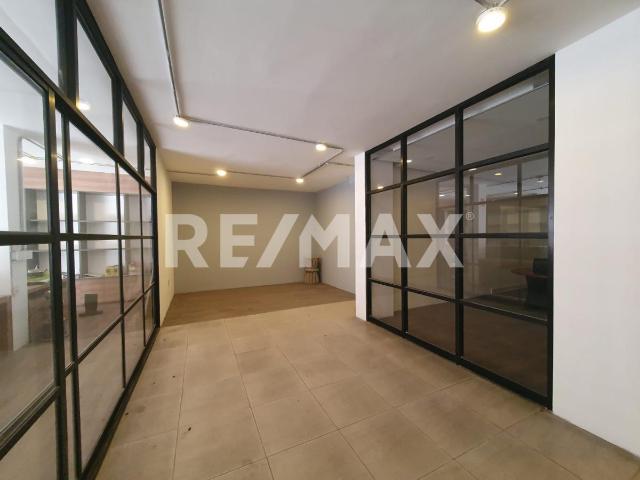 Edificio en renta en Cañada Morelos, Puebla