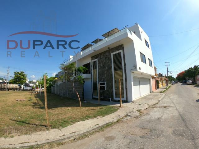 Edificio en venta en Carmen, Campeche