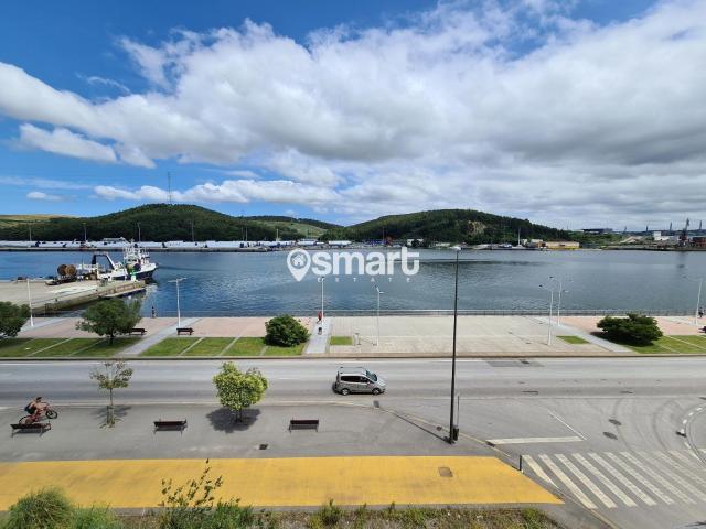 Oficina en venta en Avilés, Asturias