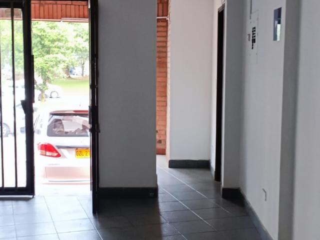 Edificio En Venta En Cali En Los Cambulos V168826