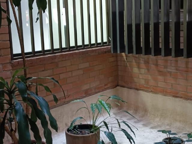 Edificio En Venta En Cali En Los Cambulos V168826