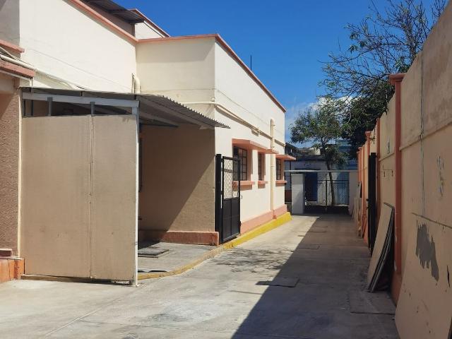 Edificio en venta en Oaxaca De Juárez, Oaxaca