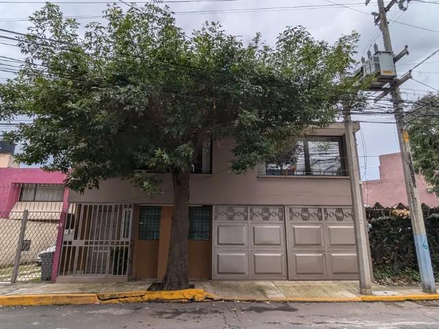 Oficina en venta en Toluca, Estado de México