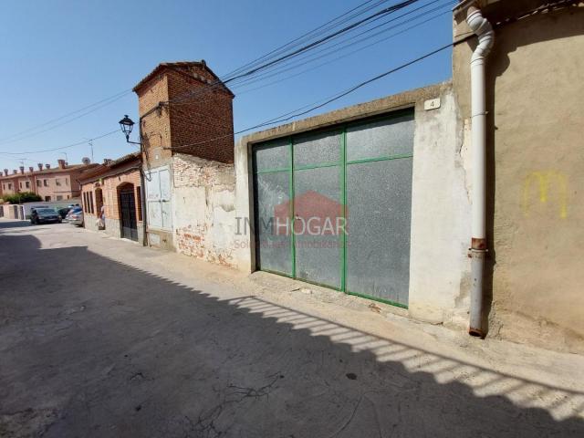 Oficina en venta en Madrigal De Las Altas Torres, Castilla y León
