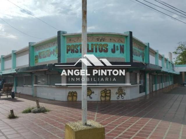 Edificio en venta en Cacique Mara, Maracaibo