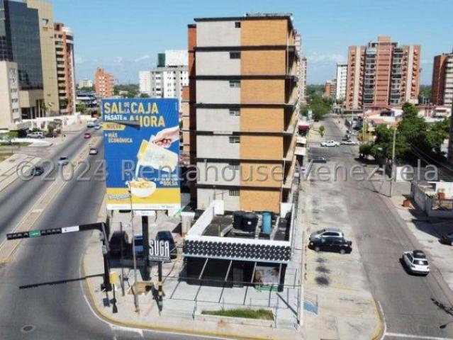Edificio en venta en Cacique Mara, Maracaibo