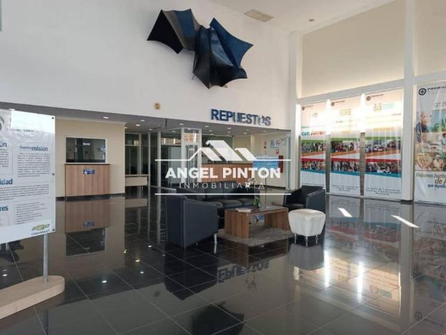 Edificio en venta en Cacique Mara, Maracaibo