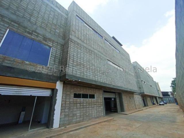 Edificio en venta en Cacique Mara, Maracaibo