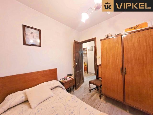 Oficina en venta en Santiago de Compostela, Santiago