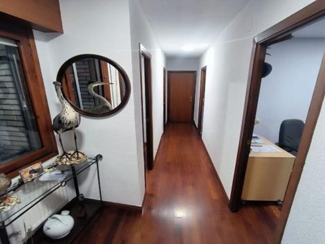 Oficina en venta en Oña, Castilla y León