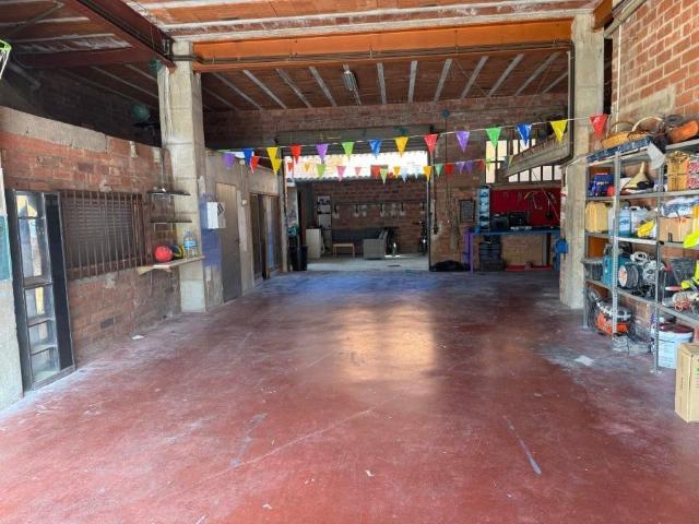 Casa en venta en Cantallops, Gironès