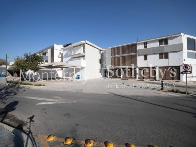 Edificio en venta en Olinalá, Nuevo León