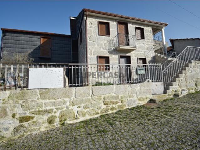 Casa venda em Guilhufe e Urrô, Marecos