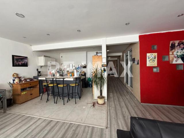 Edificio en venta en Nezahualcóyotl, Estado de México