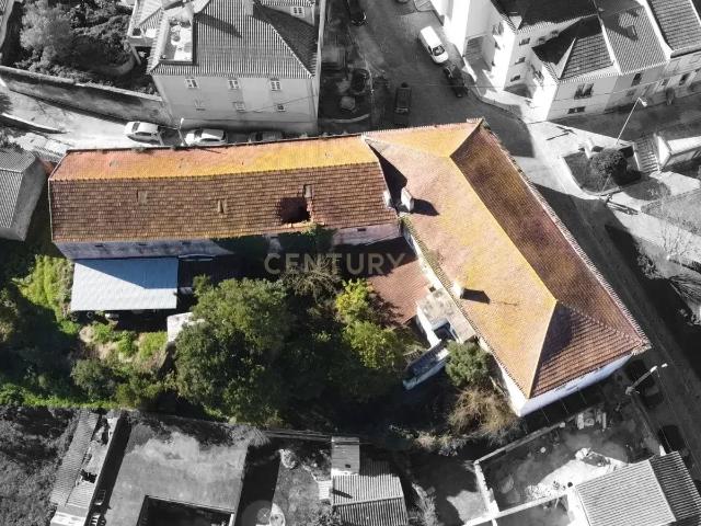 Prédio venda em Santiago Dos Velhos, Lisboa