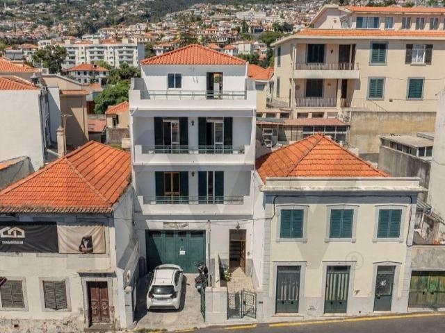 Prédio venda em Zona Velha, Funchal