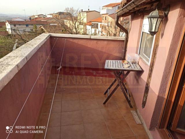 Casa en venta en Camprovín, La Rioja
