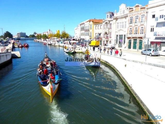 Armazém venda em Aveiro