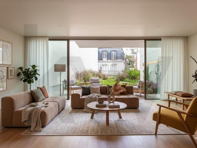 Apartamento venda em Santo António, Lisboa