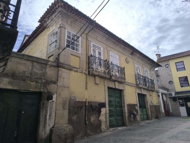 Prédio venda em Chaves, Vila Real