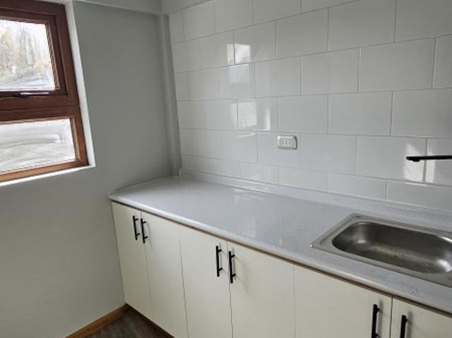 EDIFICIO NUEVO ENTRE 12 DE OCTUBRE Y GENERAL PARRA