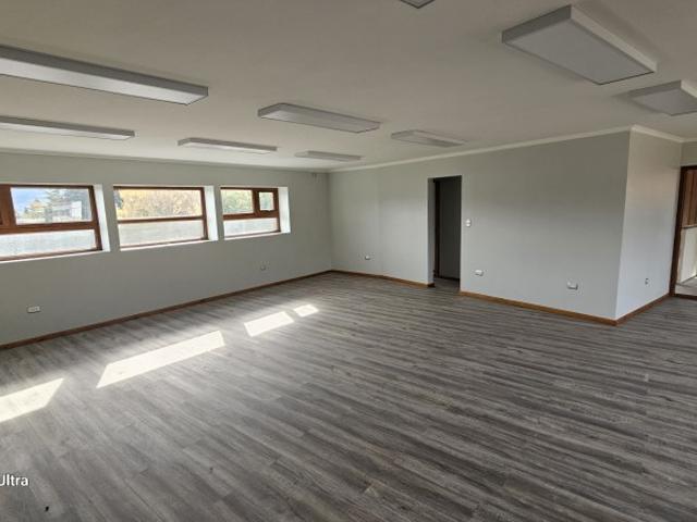 EDIFICIO NUEVO ENTRE 12 DE OCTUBRE Y GENERAL PARRA